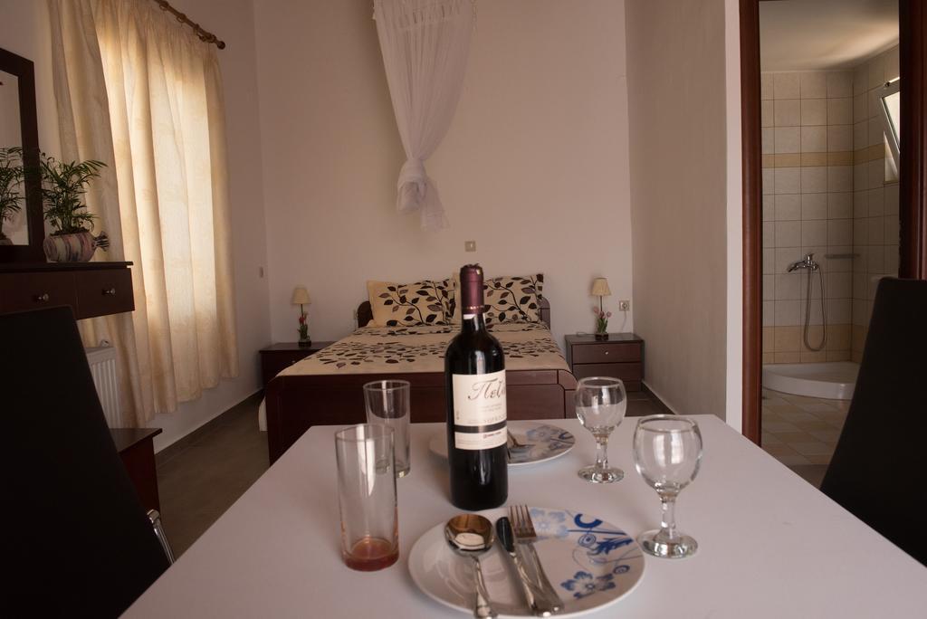 פיטסידיה Bodikos Villas & Apartments מראה חיצוני תמונה