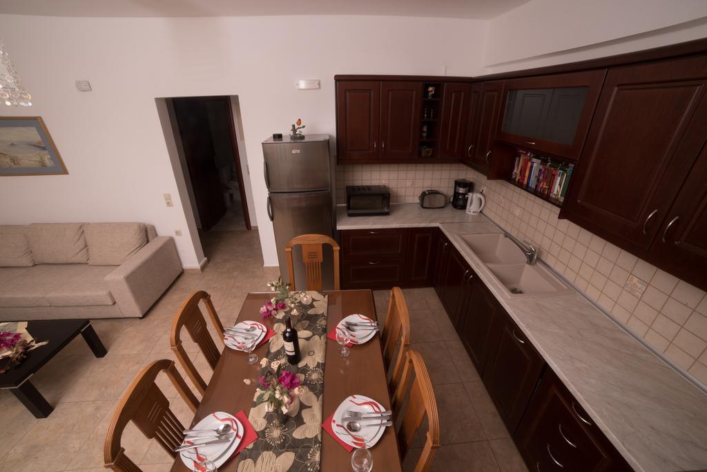 פיטסידיה Bodikos Villas & Apartments מראה חיצוני תמונה